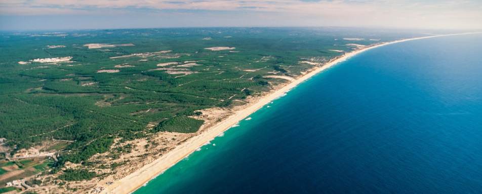 Portuguese coast - Beyond Lisbon: cobbled streets to coastal retreats