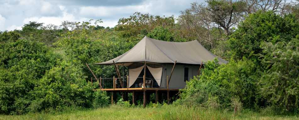 Camp exterior at Magashi Camp 