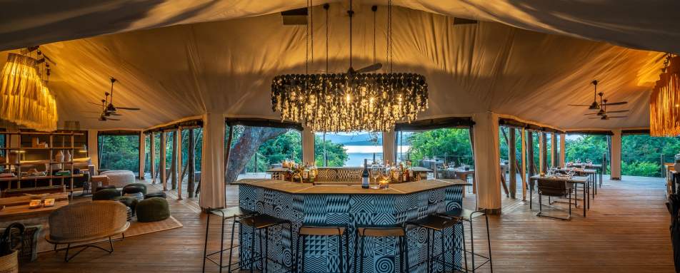 The bar at Magashi Camp 