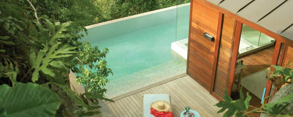 Villa Sundeck & Plunge Pool - Four Seasons Resort Seychelles