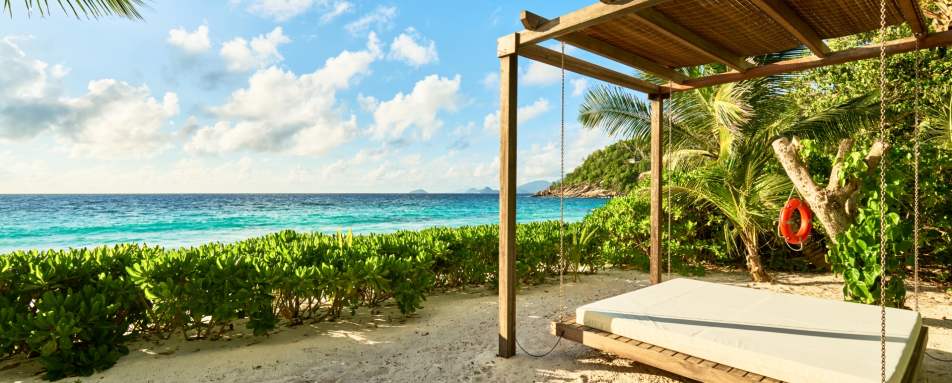 Day bed - Four Seasons Resort Seychelles