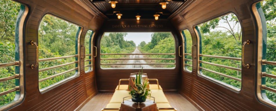 EO View at the Front 