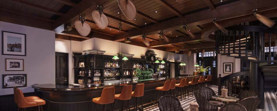 Long Bar - Raffles Hotel Singapore 