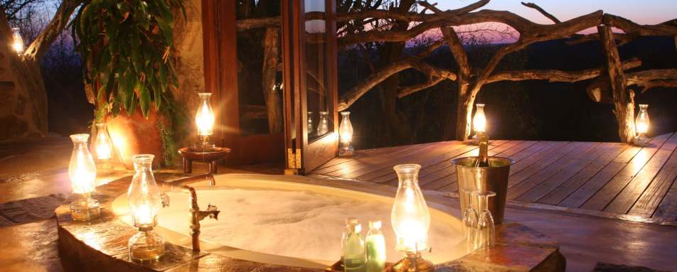 Sunken bath tub - Ant's Hill