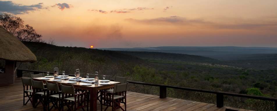 Leobo Lodge dining area at sunset