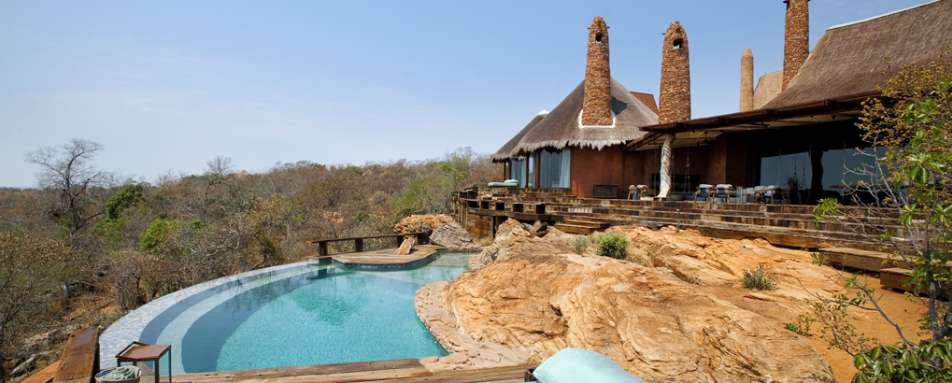 The Observatory heated infinity pool