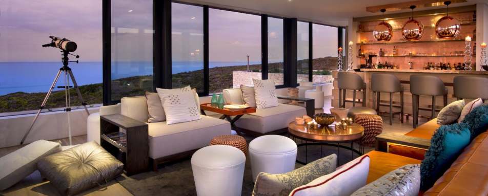 Upper lounge and bar - Morukuru Ocean House 