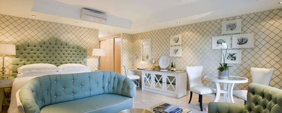 A Luxury Room - Twelve Apostles