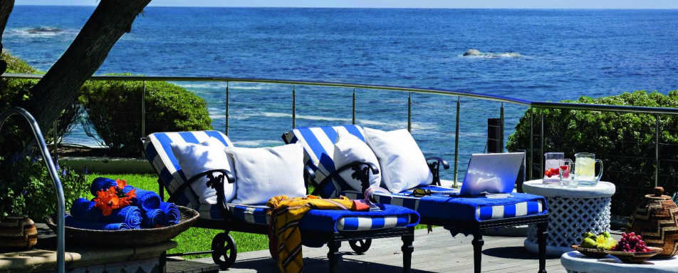 Atlantic Terrace - Twelve Apostles