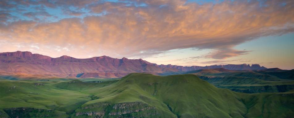 Drakensberg Mountain Range - South Africa Uncovere 