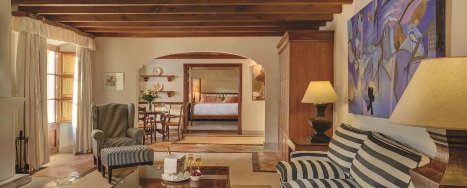 Suite lounge - Belmond La Residencia