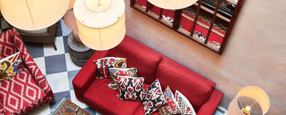 Living room patio - Corral del Rey, Seville