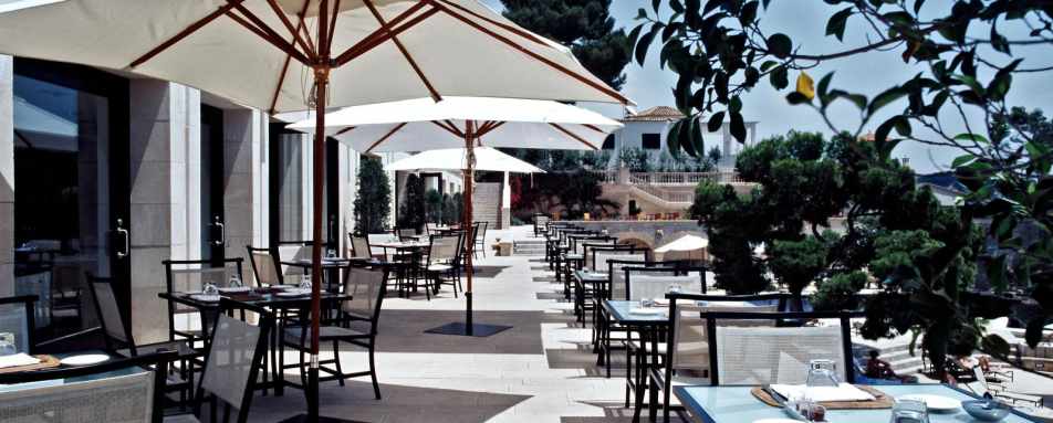 Dining on the Terrace - Hospes Maricel