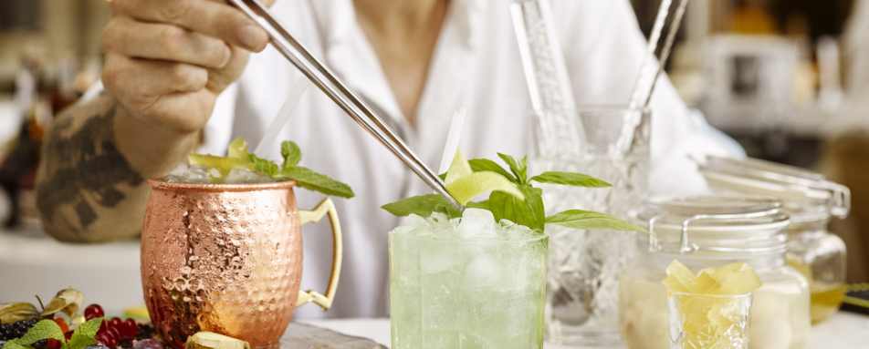 Pool Bar - Nobu Hotel Ibiza Bay