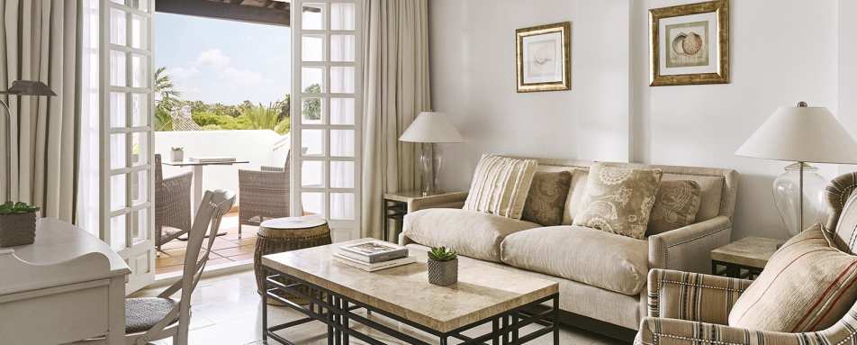 Garden Suite Living Room 