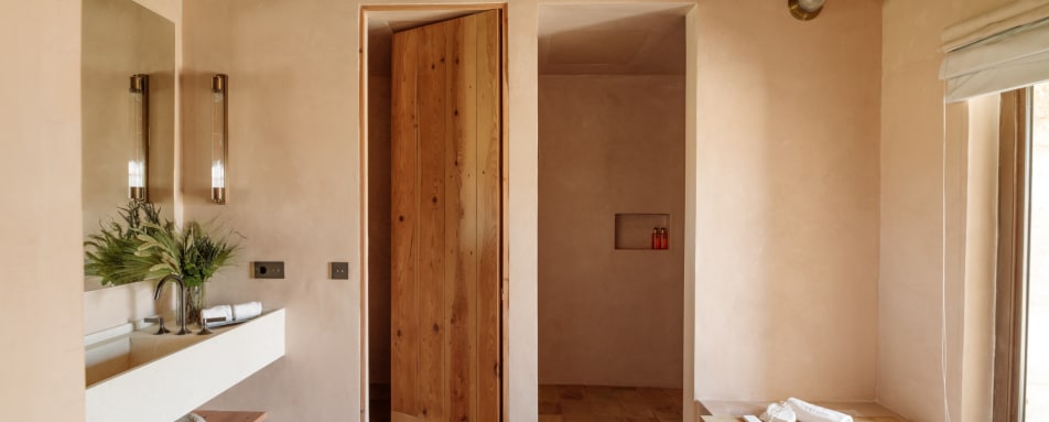 deluxesuperiorgardenbathroom 