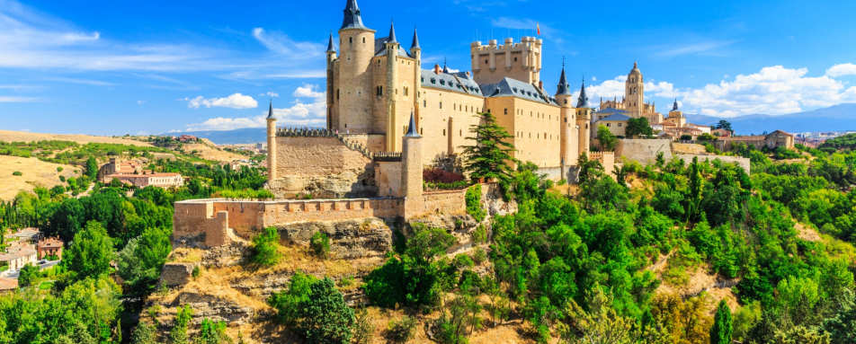 Visit Segovia and El Escorial