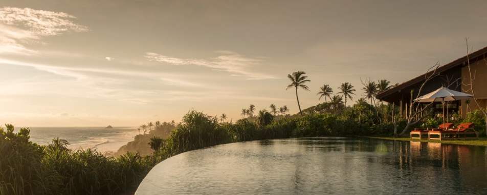 Pool Sunset - Cape Weligama 