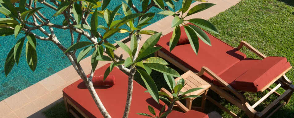 Sunbeds - Cape Weligama  