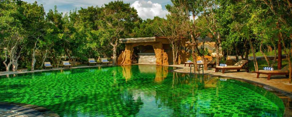 Main Pool - Chena Huts