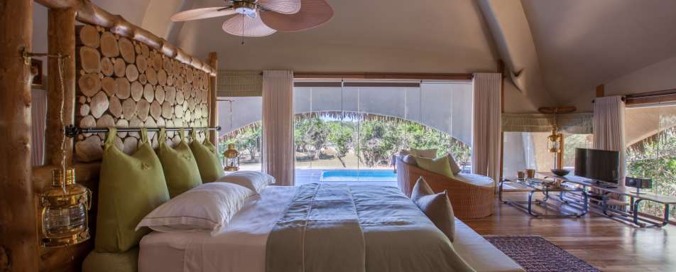 Master Bedroom - Chena Huts