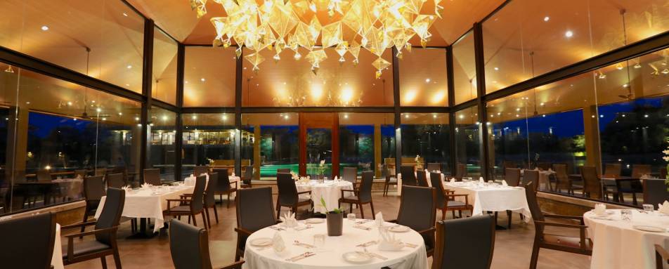 Main Restaurant - Water Garden