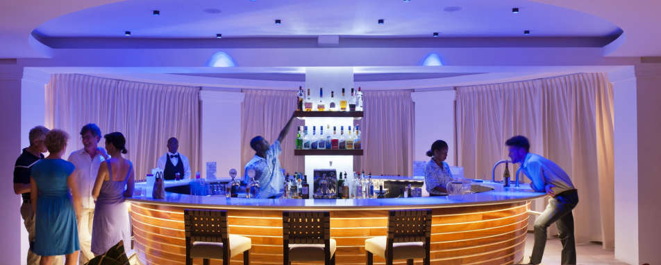 Clubhouse Bar - BodyHoliday