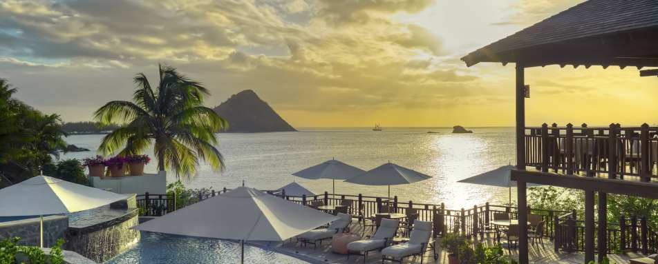 Infinity Pool - Cap Maison St Lucia