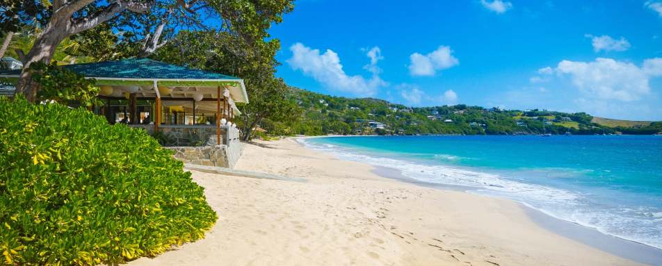 Beach - Bequia Beach Hotel