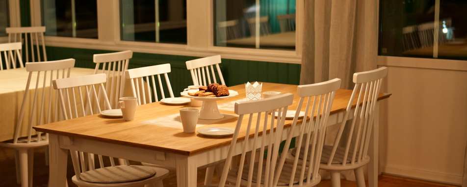 Dining room - Pine Bay Lodge
