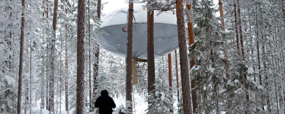 The UFO in the snow - Treehotel