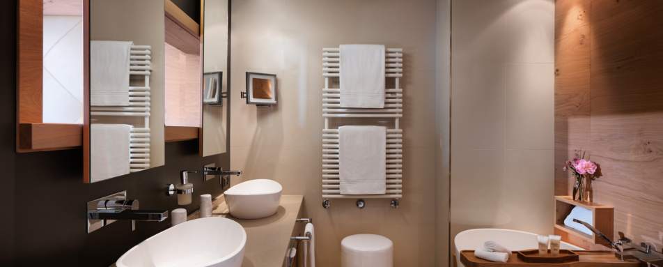 Suite Small Bathroom - Giardino Mountain