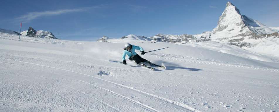 Skiing from Gornergrat - La Vue