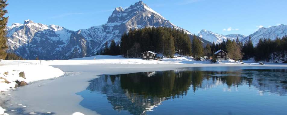 Andermatt - Glacier Express Ski Adventure