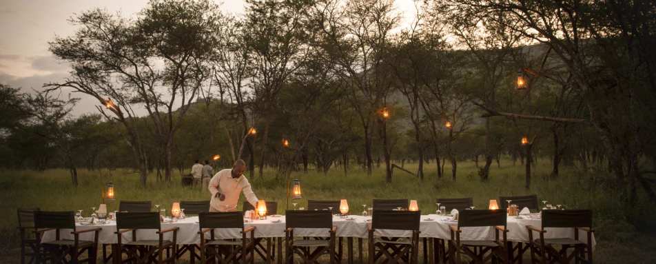 Dinner layout - Dunia Camp