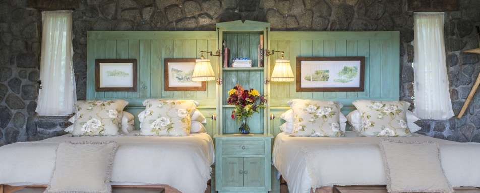 Cottage bedroom at Gibbs Farm 