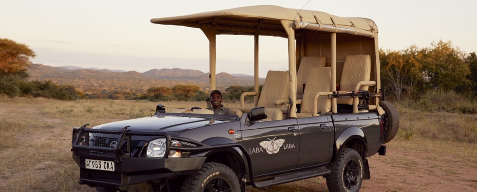 Game Drive vehicles 