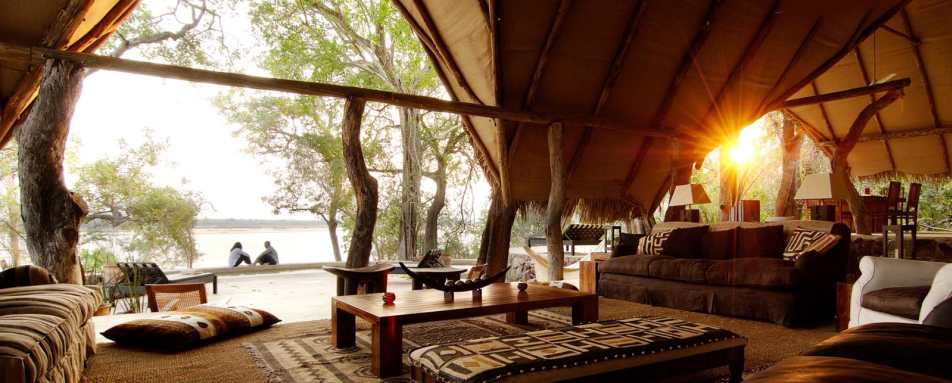 Lodge interior - Kiba Point