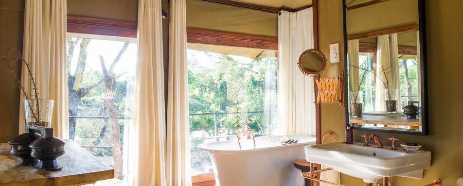 Tent En Suite Bathroom - Mwiba River Lodge