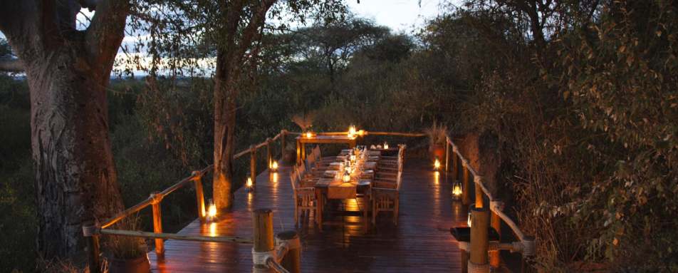 Dining area - Oliver's Camp