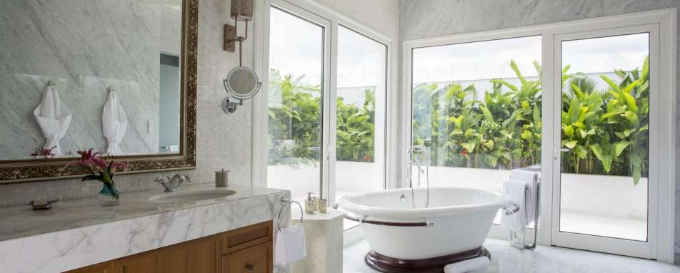 Spacious bathroom  - Park Hyatt Zanzibar