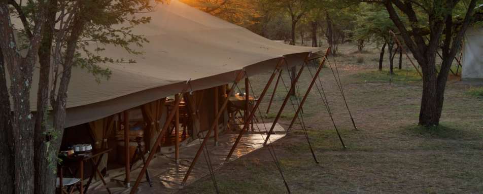 Mess tent - Serian's Serengeti North Camp