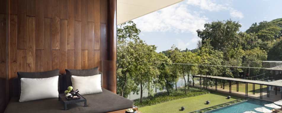 Deluxe River View Room Anantara Chiang Mai 