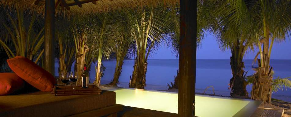 Private Pool by Night - Anantara Rasananda