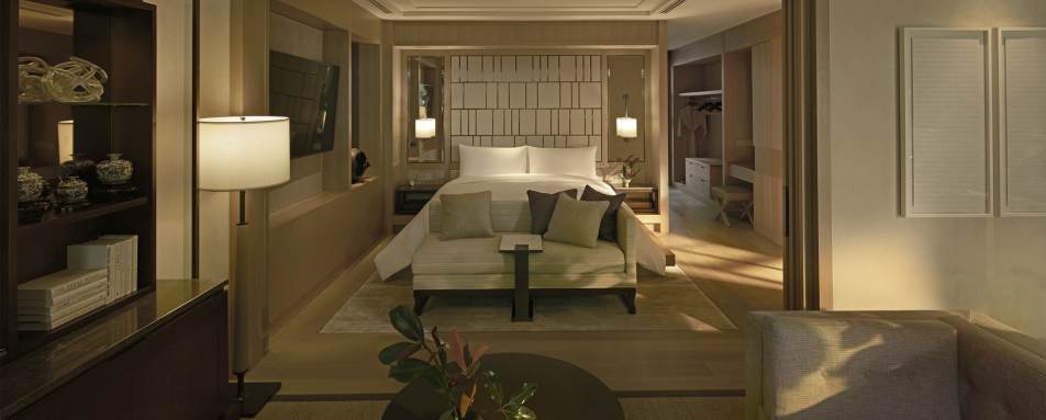 Capella Bangok - Villa Bedroom 