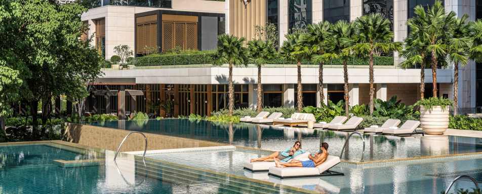 Tiered Swimming Pools - Four Seasons Hotel Bangkok 