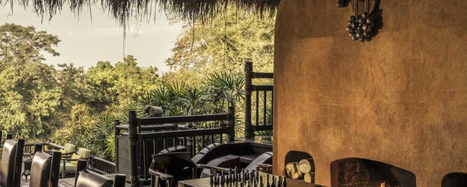 Nong Yao Bar - Four Seasons Tented Camp Golden Triangle