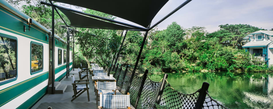 Outdoor Seating area 