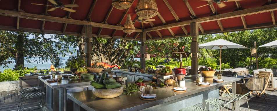 Ta Khai Restaurant - Rosewood Phuket 