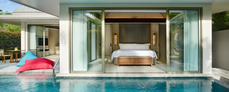 Grand Reserve Pool and Bedroom 